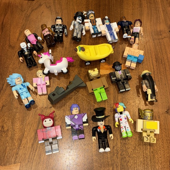 Jazwares Other - Roblox‎ Mixed Lot of 23 Figures & Accessories Used as Shown